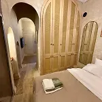 Historic Design 3-storey Arnavutkoey With Patio Διαμέρισμα *
