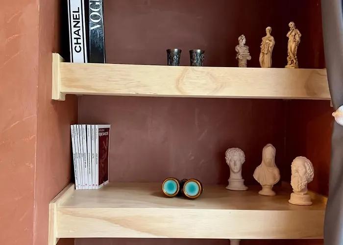 Apartment Historic Design 3-storey Arnavutkoey With Patio Istanbul